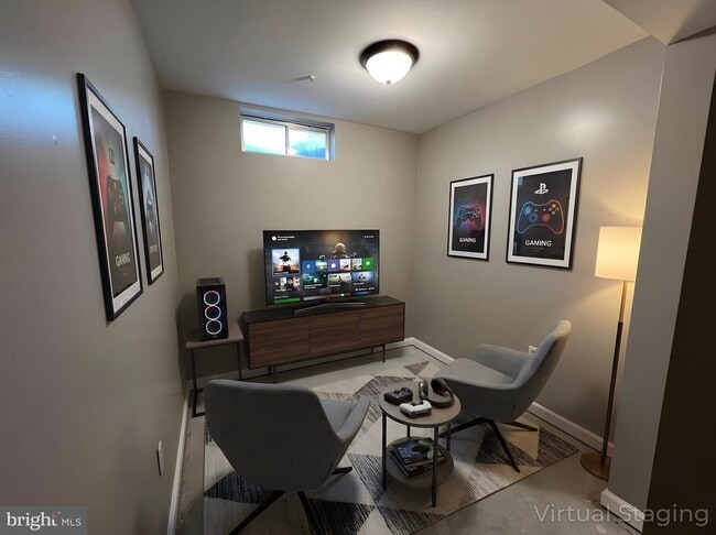 Building Photo - 10108 Oklahoma Ct