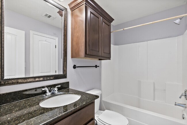 Building Photo - Pre-Leasing for Summer 2025 Move-In, First...