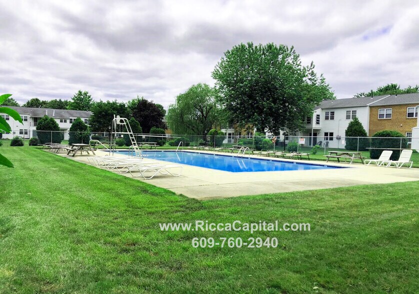 Building Photo - 46U Michael Rd