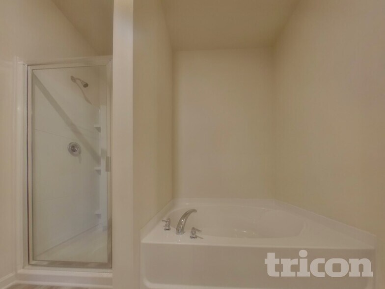 Building Photo - 451 Prescott Wy