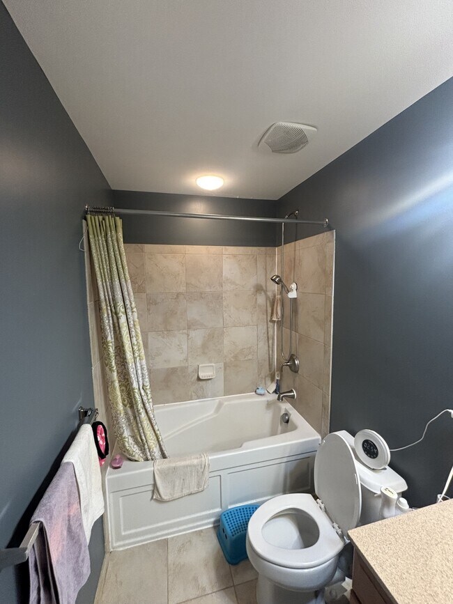 Building Photo - 25021 Justice Dr