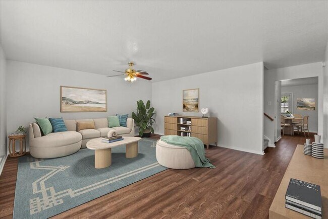 Building Photo - 2106 Roatan Calle