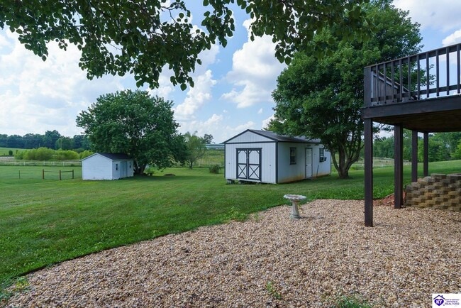 Building Photo - 435 Schlaefer Way