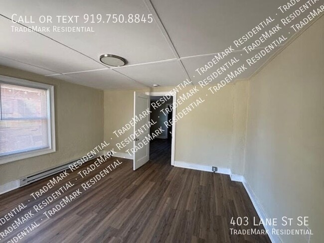 Building Photo - 403 Lane St SE