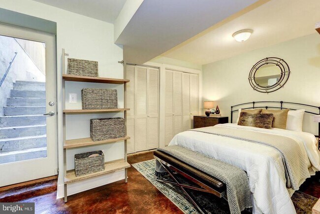 Building Photo - 509 P St NW