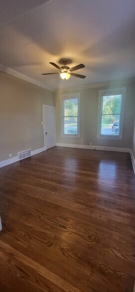 Building Photo - 41 S McLean Blvd