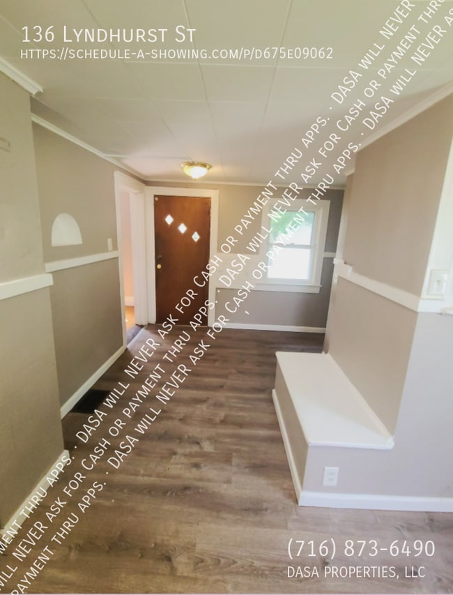 Building Photo - 136 Lyndhurst St