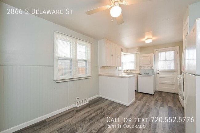 Building Photo - 2866 S Delaware St