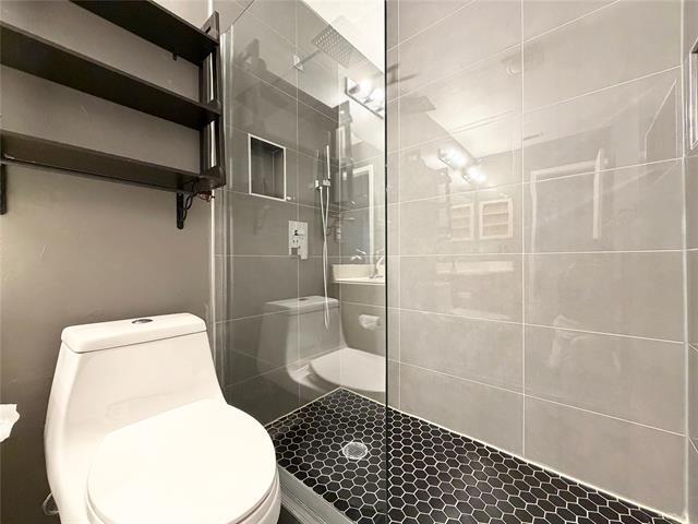 Building Photo - 4116 Aldenham Dr