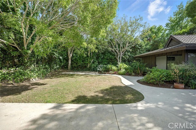 Building Photo - 901 Celtis Pl