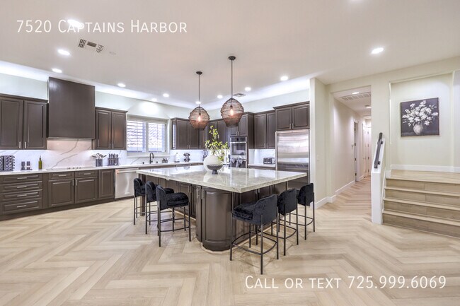Building Photo - 7520 Captains Harbor Dr