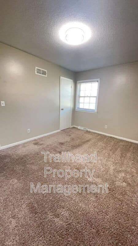 Building Photo - 1745 N 78th St