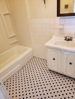 Bathroom - 123 Bridge St