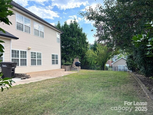 Building Photo - 9539 Indian Beech Ave NW
