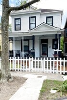 Building Photo - 813 E Park Ave