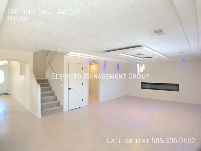 Building Photo - 760 Blue Sage Ave SW