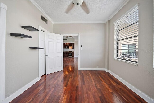 Building Photo - 2109 Bayshore Blvd