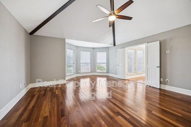Building Photo - 618 Knollwood Dr