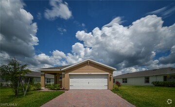Building Photo - 18524 Cronin Sand Ln
