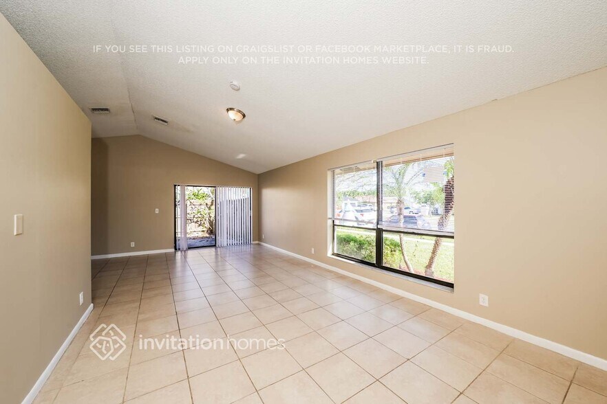 Building Photo - 7195 NW 5th Ave