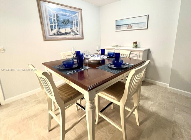 Building Photo - 125 S Ocean Ave