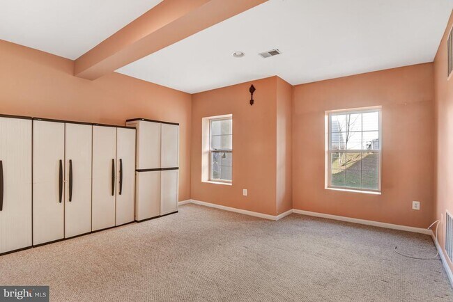 Building Photo - 14570 Collingham Pl