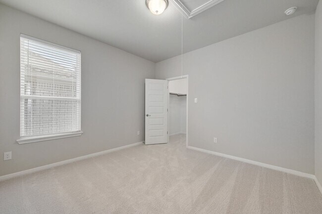 Building Photo - 3820 Brushy Creek Rd