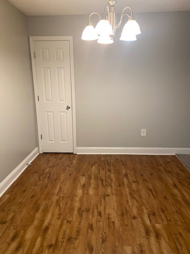 Building Photo - cpd4