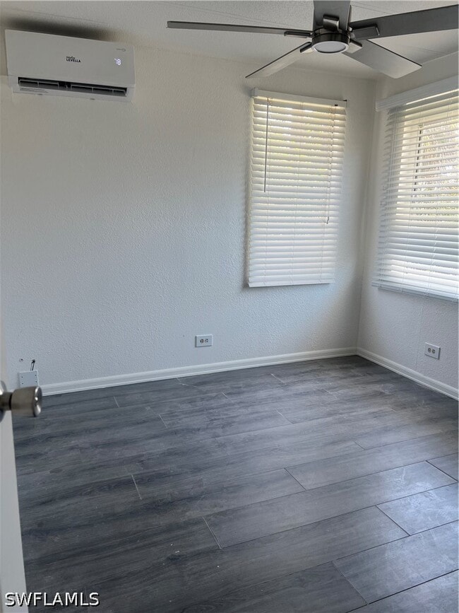 Building Photo - 777 Walkerbilt Rd