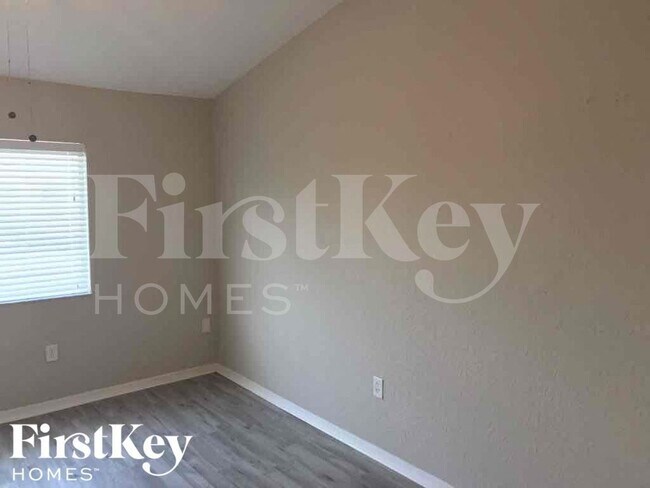 Building Photo - 18050 SW 142nd Ct