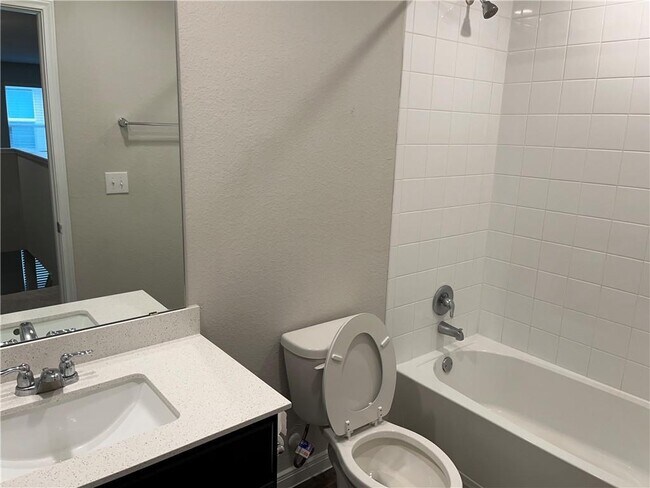 Building Photo - 14010 Levy Ln