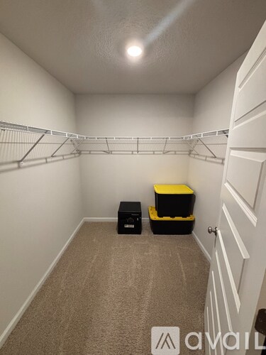 Building Photo - 5236 Peach Dr