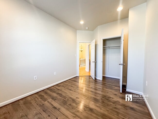 Building Photo - 5030 B St SE