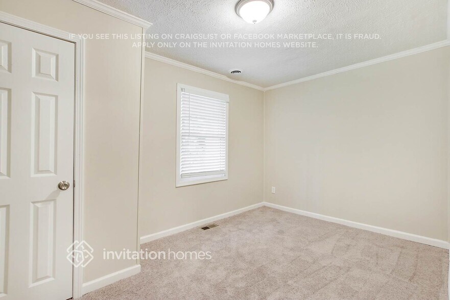 Building Photo - 3873 W Hilda Cir
