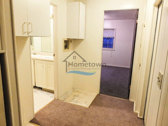 Building Photo - Very Nice 2 Bed 1 Bath Single Wide Mobile ...