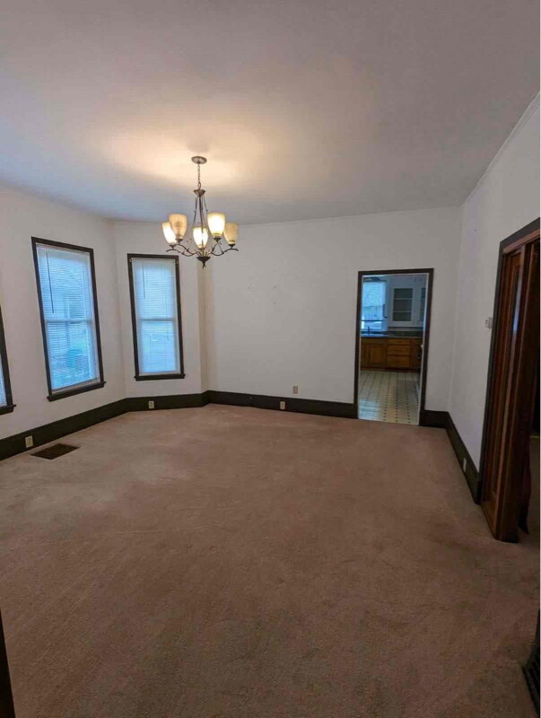 Building Photo - 1334 Otter Ave