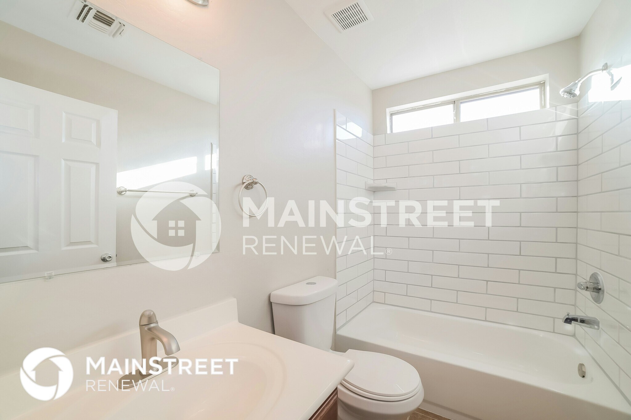 Building Photo - 11216 W Pierson St