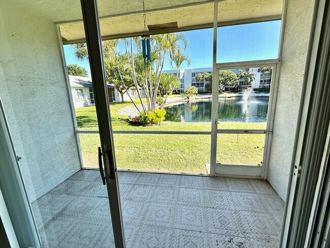 Building Photo - 3162 Via Poinciana