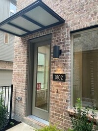 Building Photo - 1802 Deacon Hl Ct