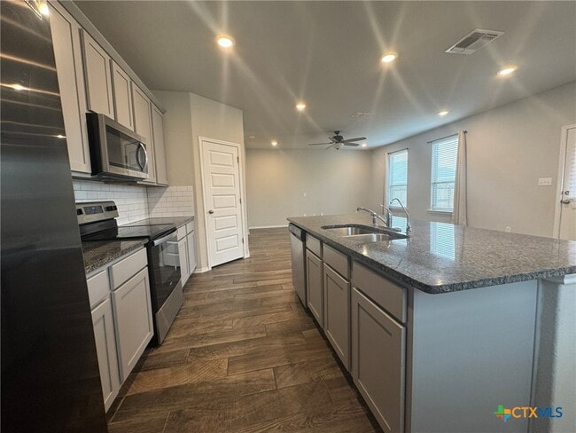 Building Photo - 2548 Hiddenbrooke Trace