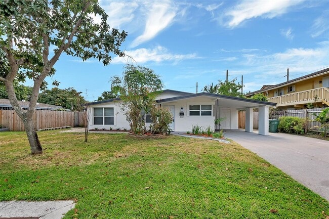 Building Photo - 840 NW 39th St
