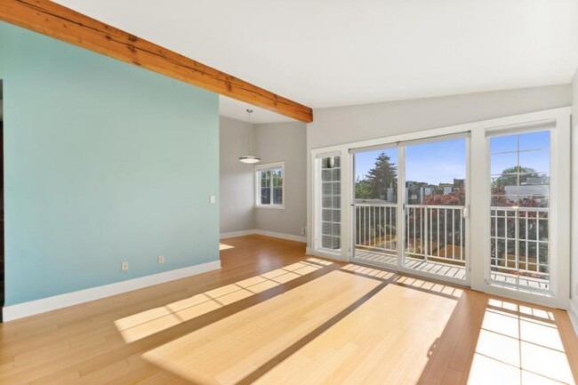Building Photo - 1 bedroom in Seattle WA 98102