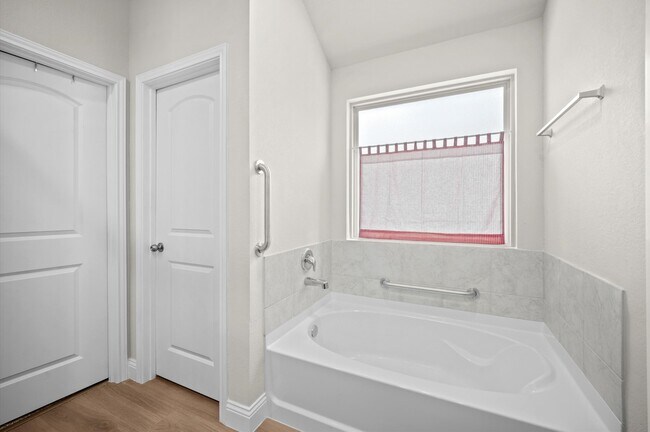 Building Photo - 3617 Crimson Embers Ln