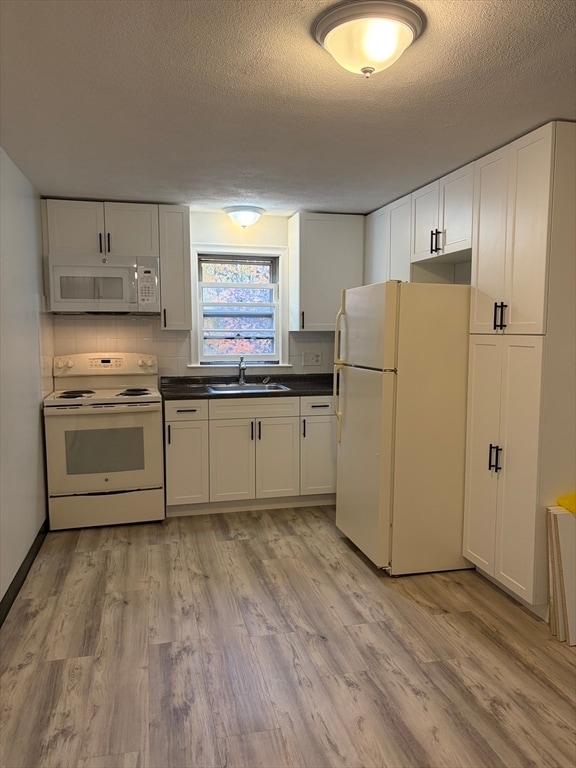 Building Photo - 109 Trapelo Rd