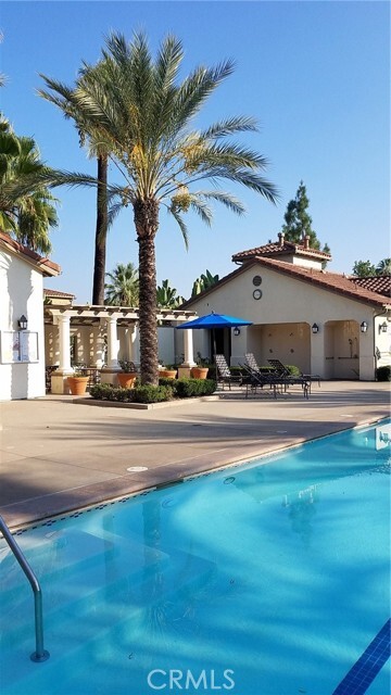 Building Photo - 908 N Acacia Ct