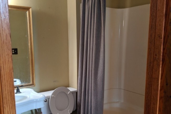 Building Photo - 256 Bryant St