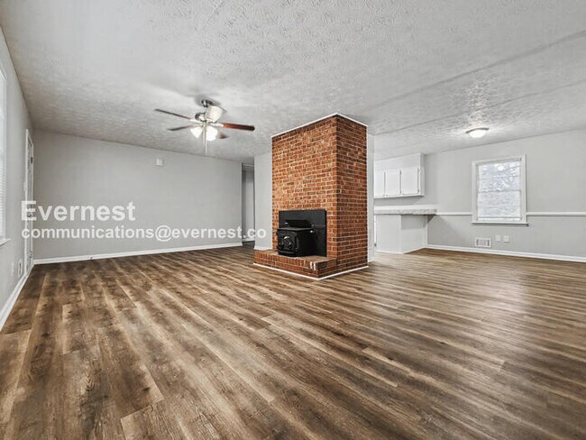 Building Photo - 624 Cannon Dr