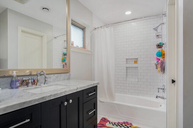 Building Photo - 1743 Nocturne Ln