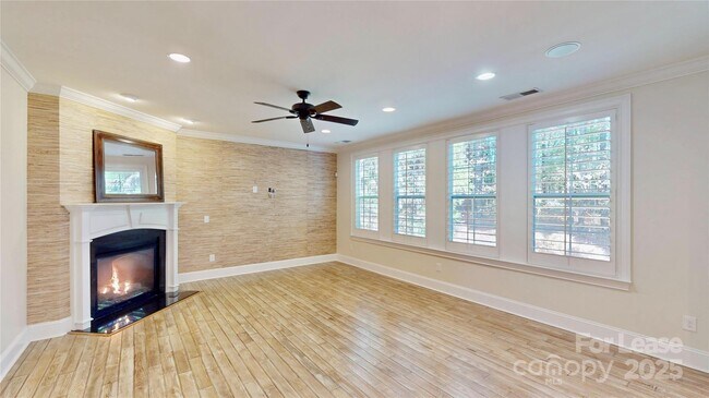 Building Photo - 11052 Preservation Park Dr