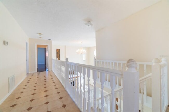 Building Photo - 5521 W Shr Dr